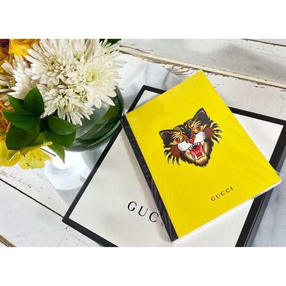 Gucci Limited Edition Yellow Tiger Notebook - Picture 3 of 6
